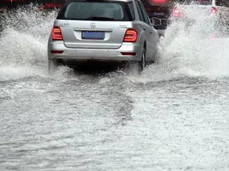 大雨的降臨，滄州市區再次經受住大雨考驗